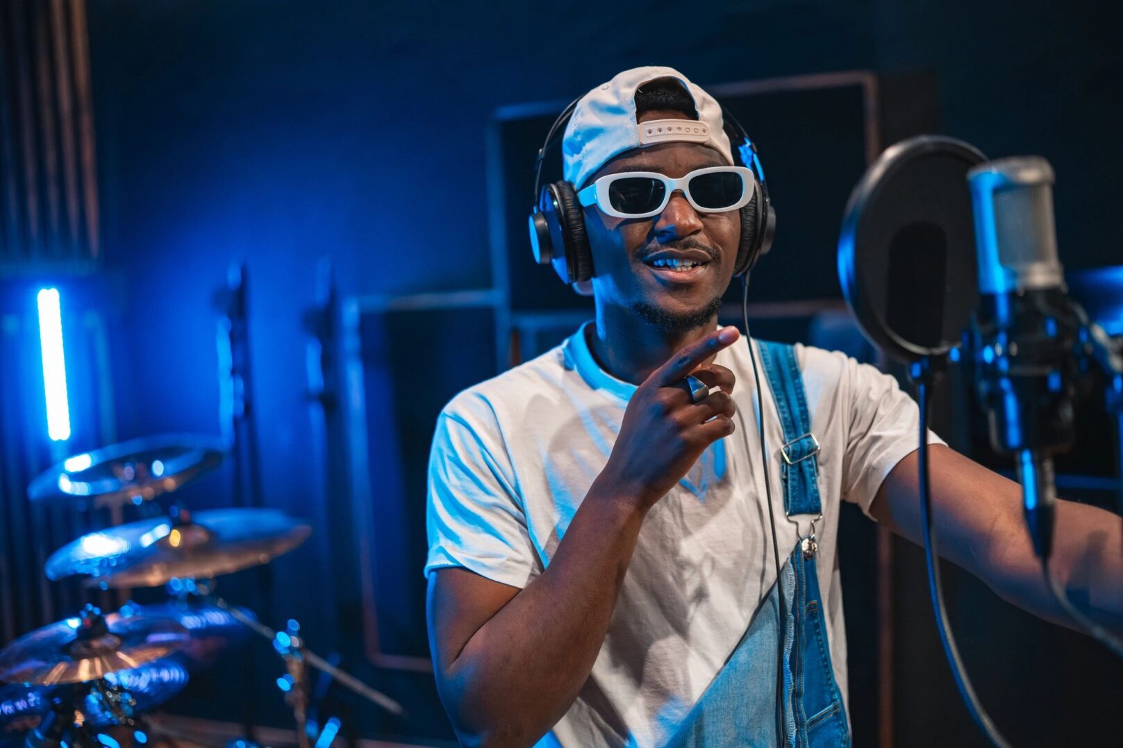 hip hop artist recording studio